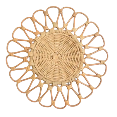 Flower-Shaped Round Rattan Placemats